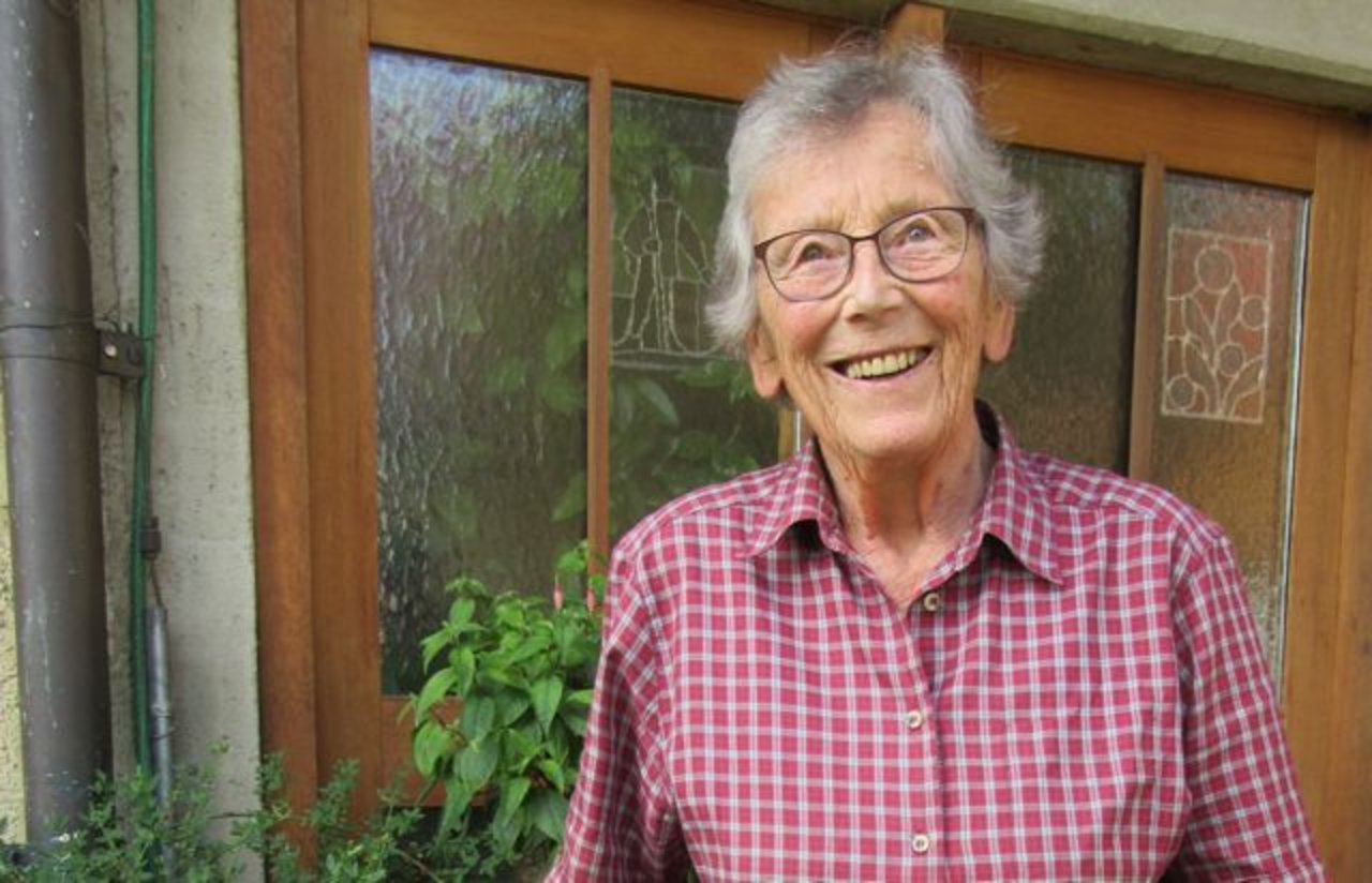 Die 93-jährige Margrit Pfister bezeichnet sich als fröhliche Natur. (Bild Margreth Rinderknecht)