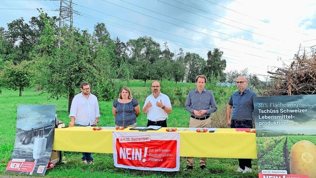 Alle sind gegen die Biodiversitäts-Initiative (v. l.): Daniel Abt, Nadine Iten, Thomas Rickenbacher, Thomas Aeschi und Jean-Luc Mösch. 