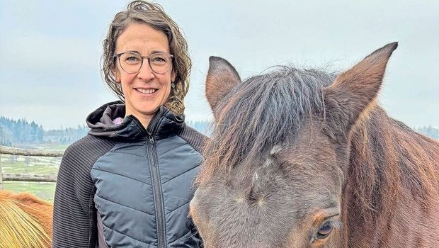 Selina Schwander liebte Pferde schon als Kind. Heute hat die Agronomin zwei eigene Pferde.