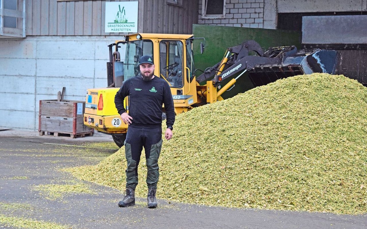 Der gelernte Landwirt Matthias Schild ist seit Januar 2024 Chef der Grastrocknungs-Genossenschaft Märstetten und Umgebung. An Zukunftsplänen fehlt es ihm nicht. 