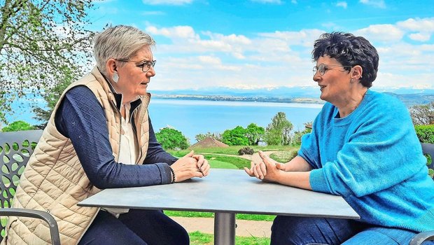 Zwei Kantonalpräsidentinnen im Gespräch: Astrid Derungs-Koller (links) und Petra Artho.